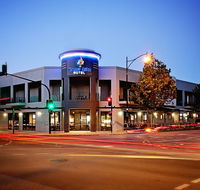 Mawson Lakes Hotel - QLD Tourism