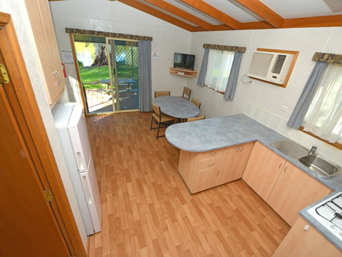 Echo Holiday Parks - Renmark - QLD Tourism 18