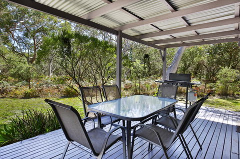 Wildwood I Pet Friendly I 5 Mins To Beach - QLD Tourism 0