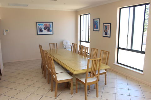 The Lighthouse - Beachfront Accommodation - QLD Tourism 10