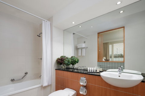 Rydges Newcastle - QLD Tourism 20