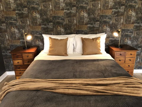 Amande Bed And Breakfast - QLD Tourism 15