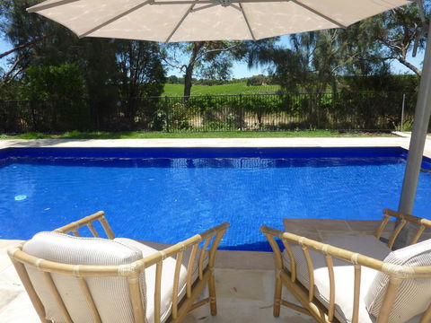 Amande Bed And Breakfast - QLD Tourism 0