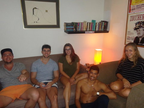 Adelaide Backpackers And Travellers Inn - Queensland Tourism 13