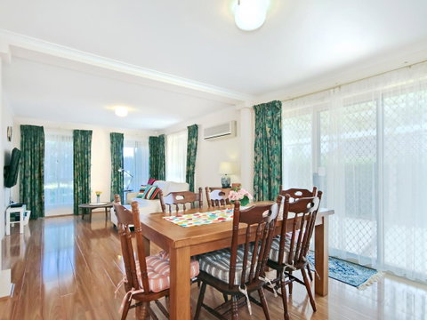 Moana Magic - C21 SouthCoast Holidays - QLD Tourism 4