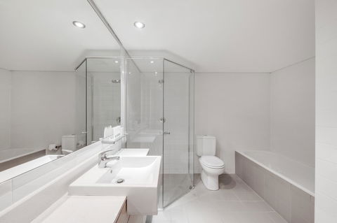 Adina Apartment Hotel Wollongong - Queensland Tourism 11
