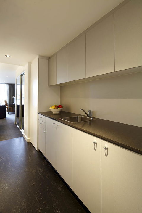 Adina Apartment Hotel Wollongong - Queensland Tourism 39