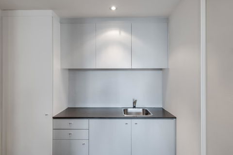 Adina Apartment Hotel Wollongong - Queensland Tourism 5