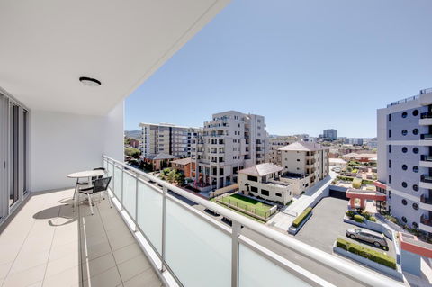 Adina Apartment Hotel Wollongong - Queensland Tourism 2