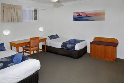 Aston Motel Yamba - QLD Tourism 26