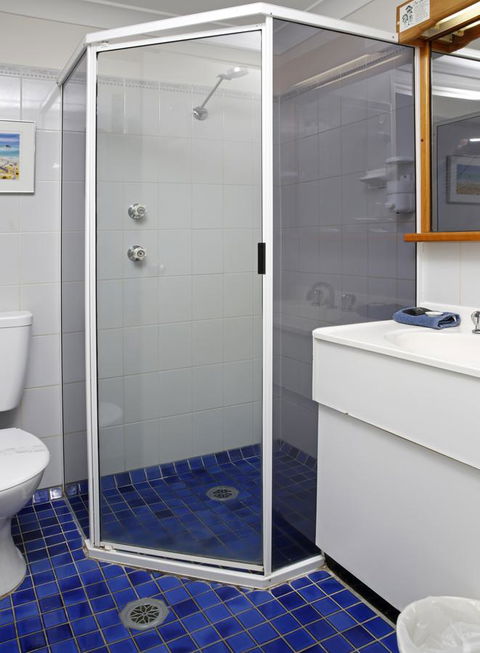 Aston Motel Yamba - QLD Tourism 24