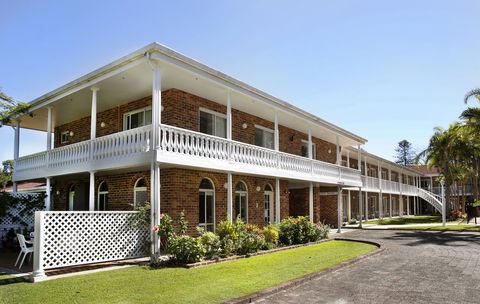 Aston Motel Yamba - QLD Tourism 18
