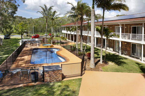 Aston Motel Yamba - QLD Tourism 13