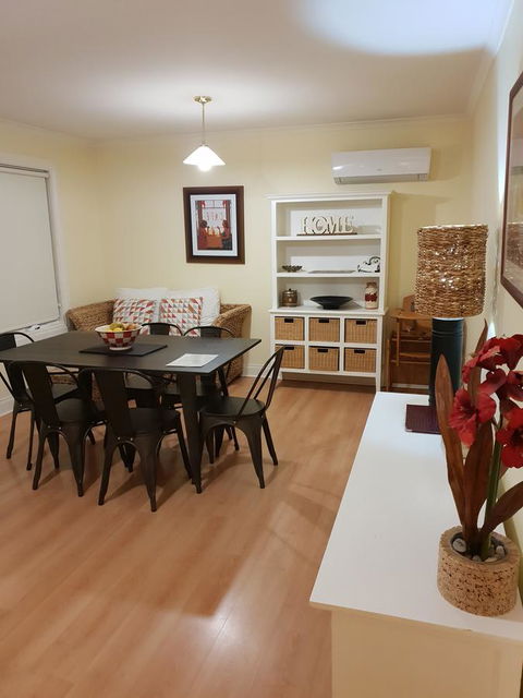 Donnybrook Cottages - Donnybrook - QLD Tourism 3