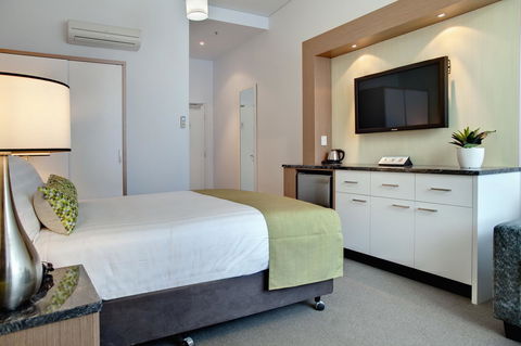 Walkers Arms Hotel - QLD Tourism 19