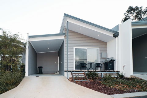 Villa Sedici @ Cape Villas Dunsborough - QLD Tourism 6