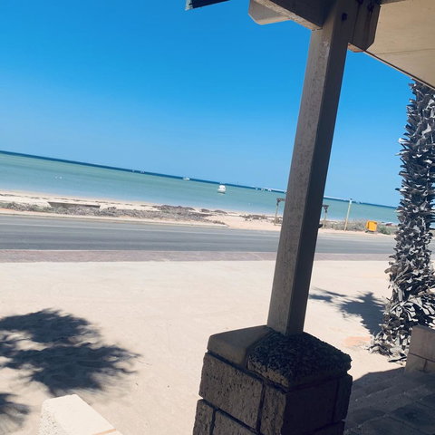Bay Lodge - QLD Tourism 9