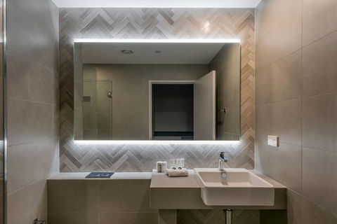 The Adnate Perth - Art Series - QLD Tourism 23