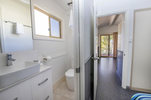Karrinyup Waters Resort - Queensland Tourism 18