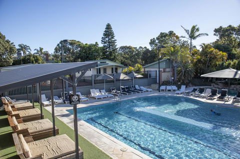 Karrinyup Waters Resort - Queensland Tourism 2
