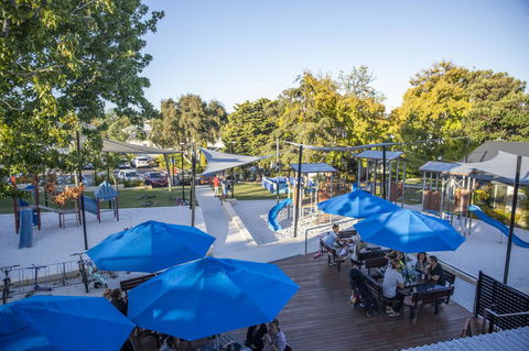 Karrinyup Waters Resort - Queensland Tourism 34