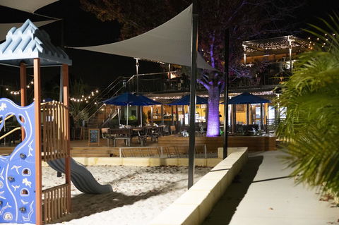 Karrinyup Waters Resort - Queensland Tourism 13