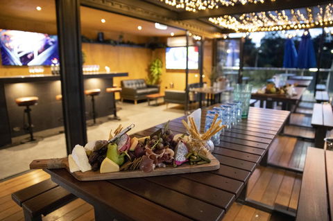 Karrinyup Waters Resort - Queensland Tourism 30