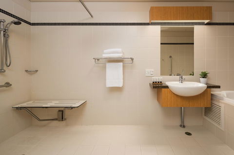Esplanade Hotel Fremantle - By Rydges - Queensland Tourism 10