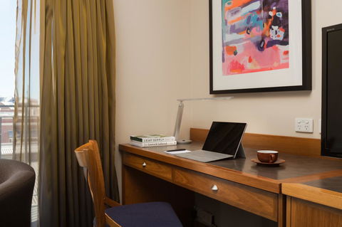 Esplanade Hotel Fremantle - By Rydges - Queensland Tourism 3