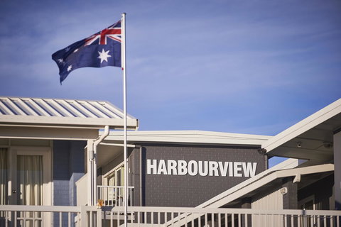 Harbour View Apartments - QLD Tourism 24