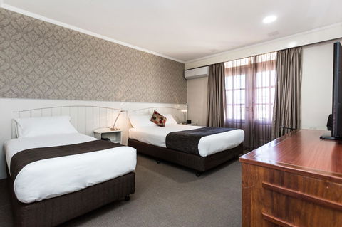 Country Comfort Amity Motel - QLD Tourism 40