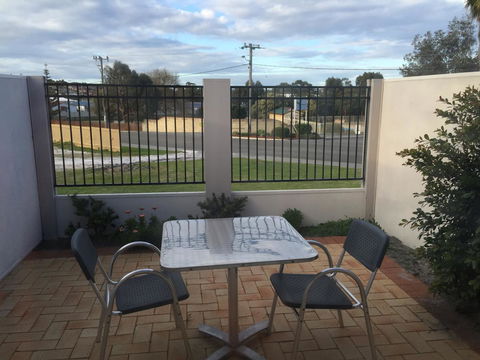 Country Comfort Amity Motel - QLD Tourism 2