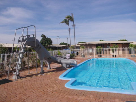 Carnarvon Motel - Queensland Tourism 3
