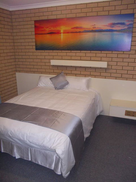 Carnarvon Motel - Queensland Tourism 38