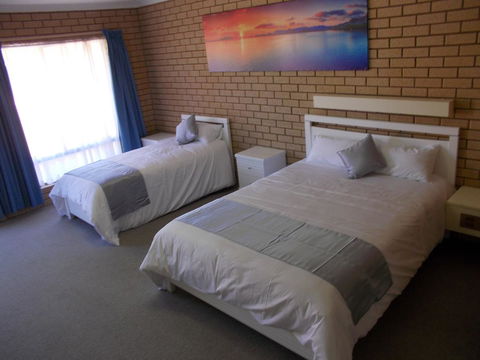 Carnarvon Motel - Queensland Tourism 39