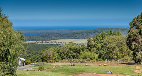 Chimes Spa Retreat - QLD Tourism 19