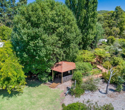 Chimes Spa Retreat - QLD Tourism 7