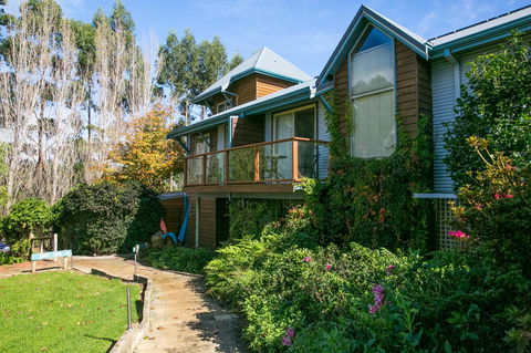 Chimes Spa Retreat - QLD Tourism 32