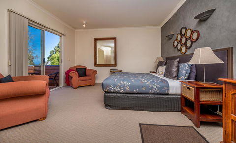 Chimes Spa Retreat - QLD Tourism 14