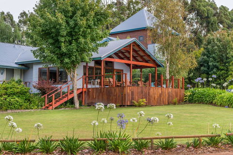 Chimes Spa Retreat - QLD Tourism 20