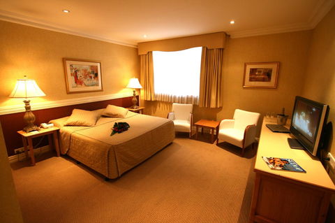 European Hotel - Queensland Tourism 24