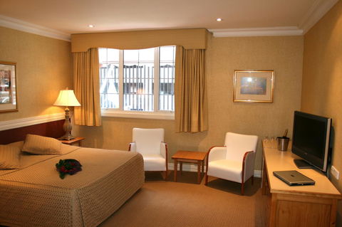 European Hotel - Queensland Tourism 22