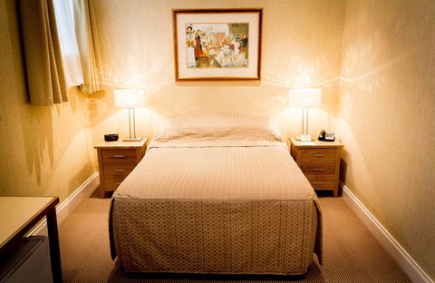 European Hotel - Queensland Tourism 35