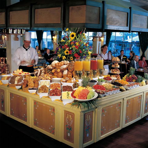 European Hotel - Queensland Tourism 1