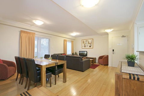 Perth Short Stays - QLD Tourism 39