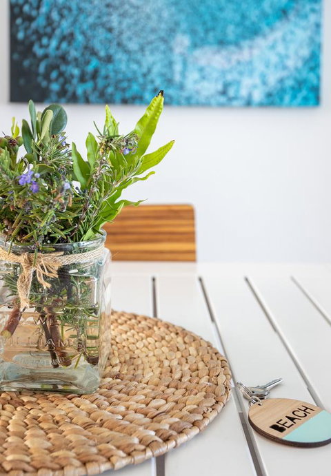 Cottesloe Beachfront Ocean View Apartment - QLD Tourism 10