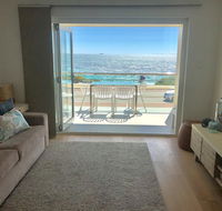 Cottesloe Beachfront Ocean View Apartment - Queensland Tourism