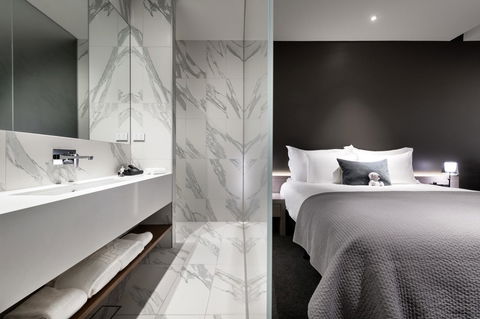 The Melbourne Hotel - Queensland Tourism 11