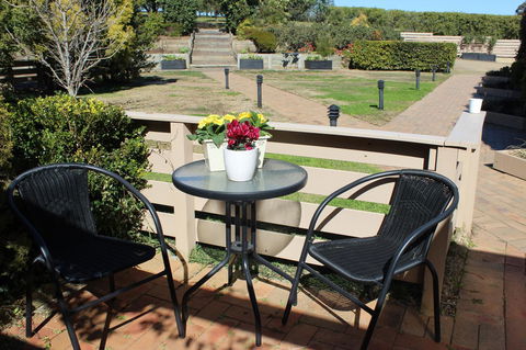 Grapevines Boutique Accommodation - Queensland Tourism 22