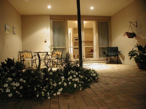 Grapevines Boutique Accommodation - Queensland Tourism 19